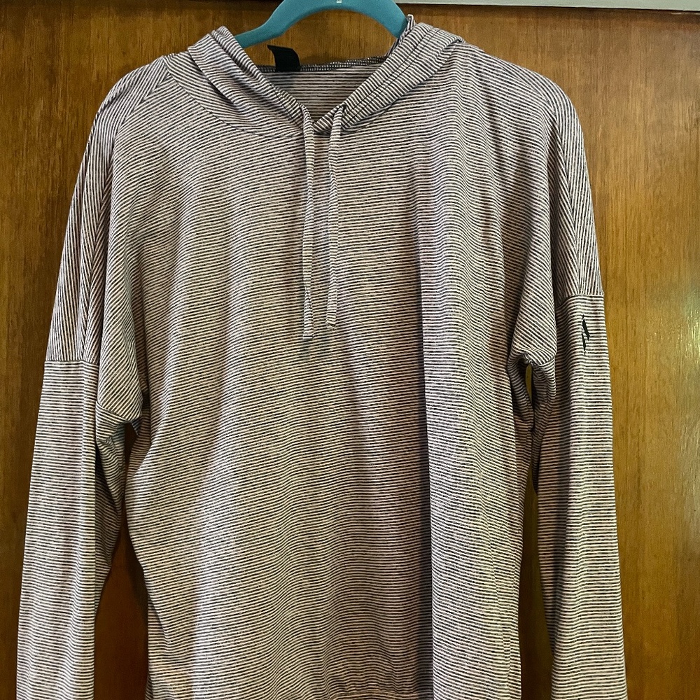Sketchers‎ Hooded Pullover Women's Purple/Pink Striped Lightweight